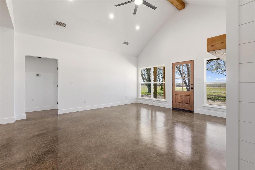 14419 Fm 1396 Property Photo 20
