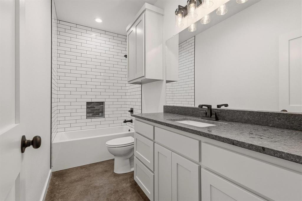 14419 Fm 1396 Property Photo 31