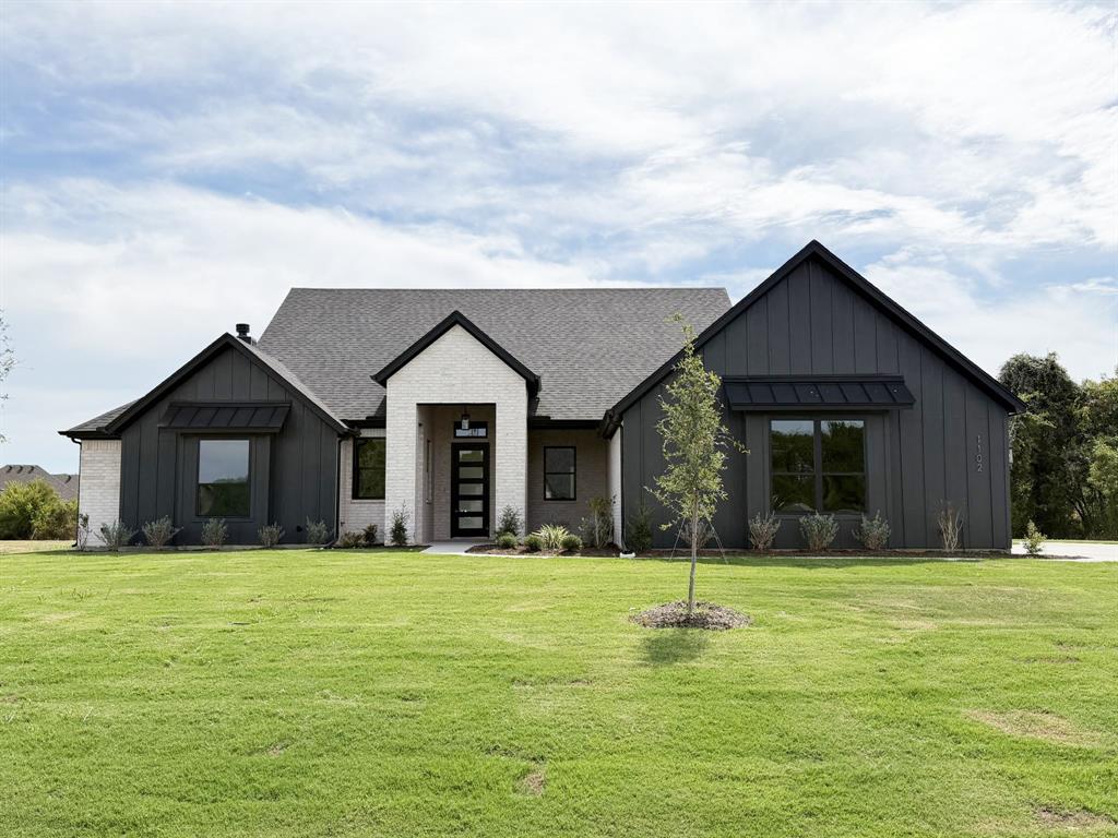 1102 Silver Sage Trail Property Photo 1