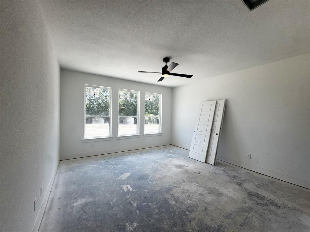 1102 Silver Sage Trail Property Photo 8