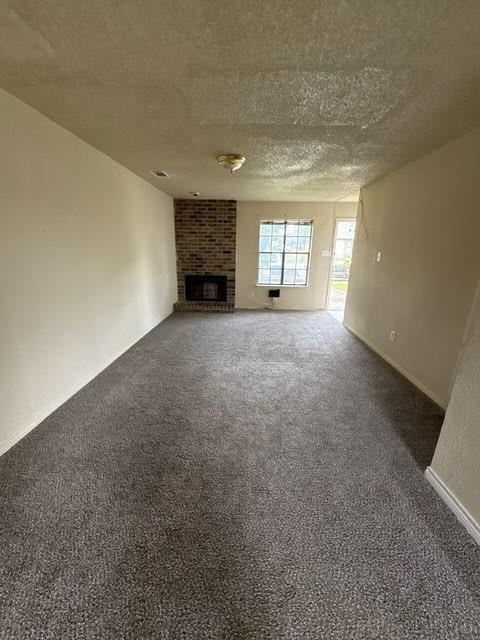 2822 Wimbledon Court C Property Photo 2