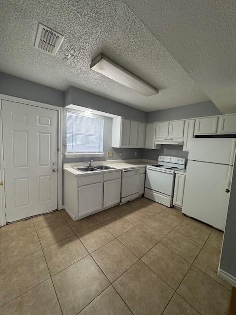 2822 Wimbledon Court C Property Photo 4