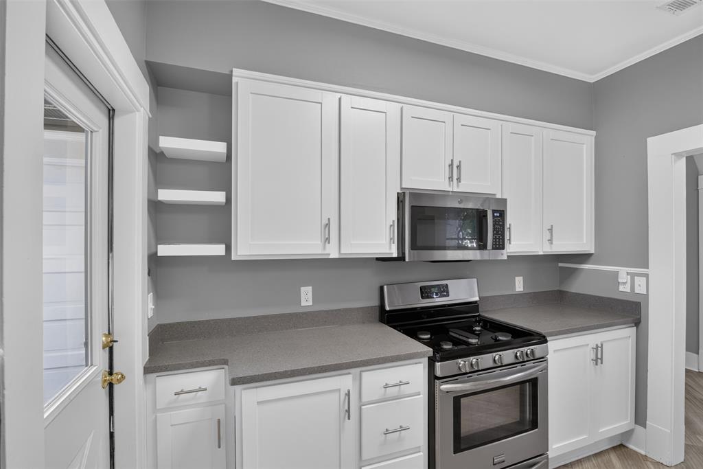650 Dudley Drive Property Photo 11