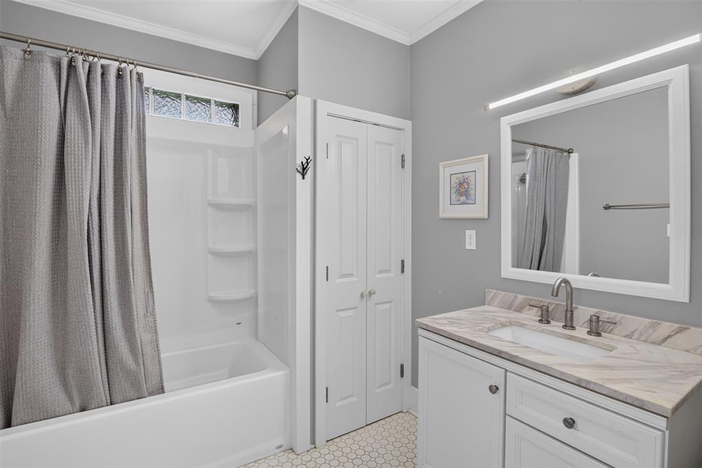 650 Dudley Drive Property Photo 12