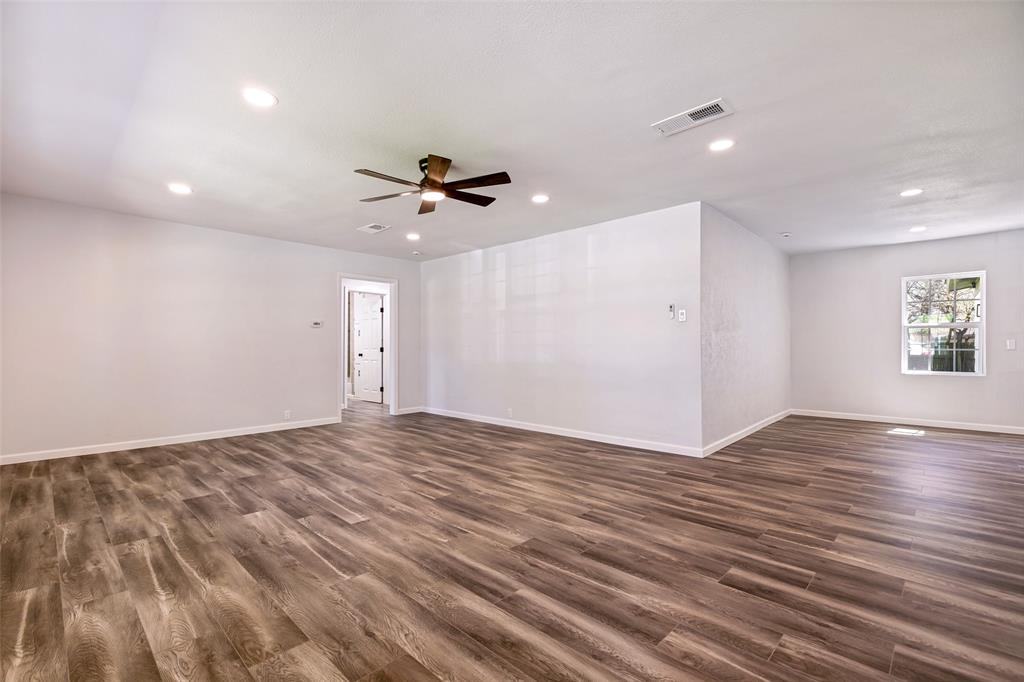 1706 E Garnett Street Property Photo 5