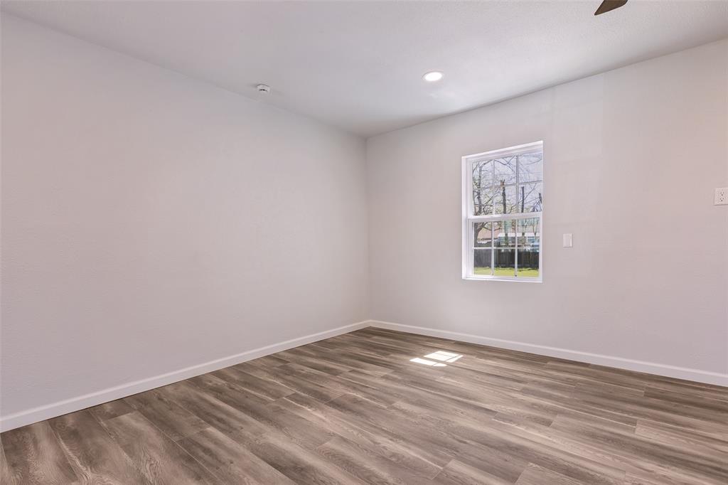 1706 E Garnett Street Property Photo 15