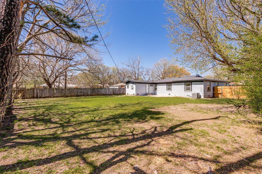 1706 E Garnett Street Property Photo 23