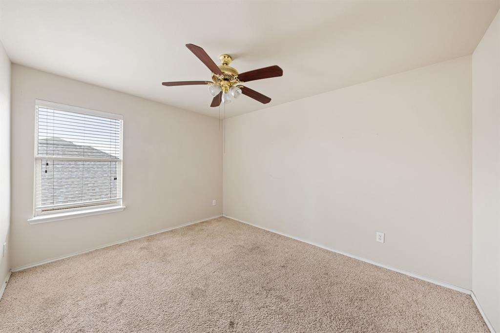 2022 Wellington Point Property Photo 14