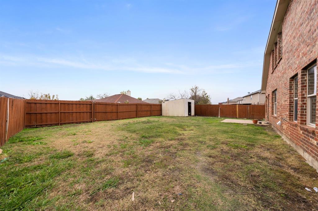 2022 Wellington Point Property Photo 22