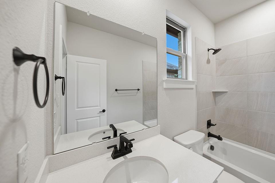 729 Kendall Lane Property Photo 32