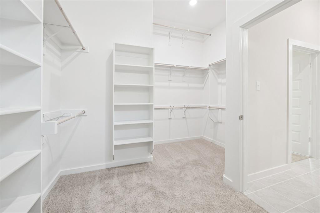 749 Lyft Lane Property Photo 18