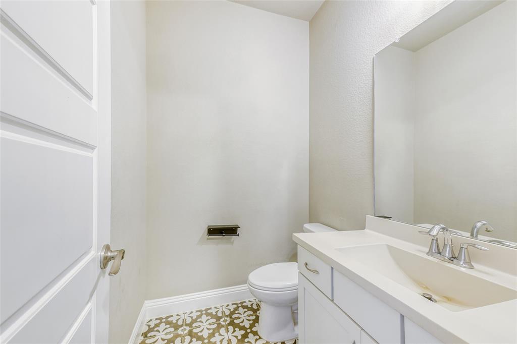 1121 7th Street Property Photo 13
