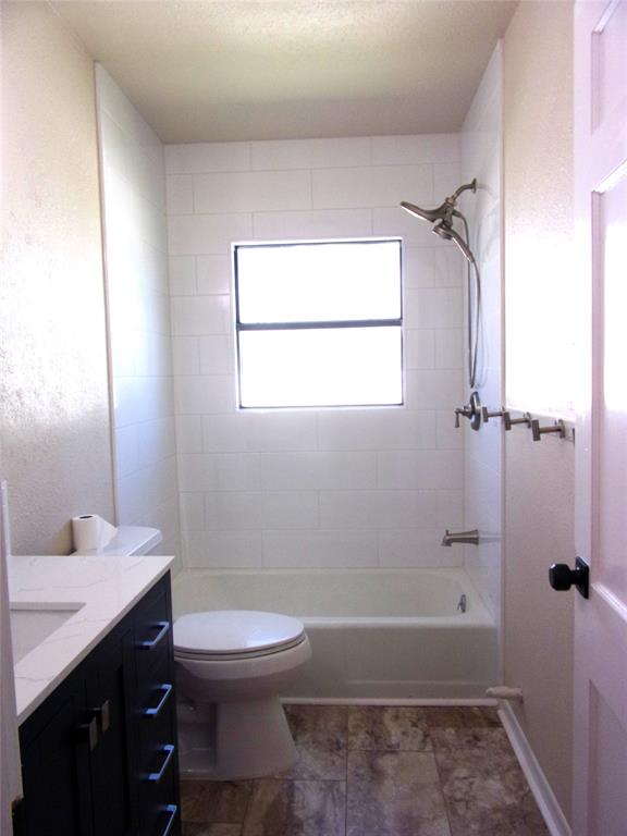 1902 W Dry Street Property Photo 7