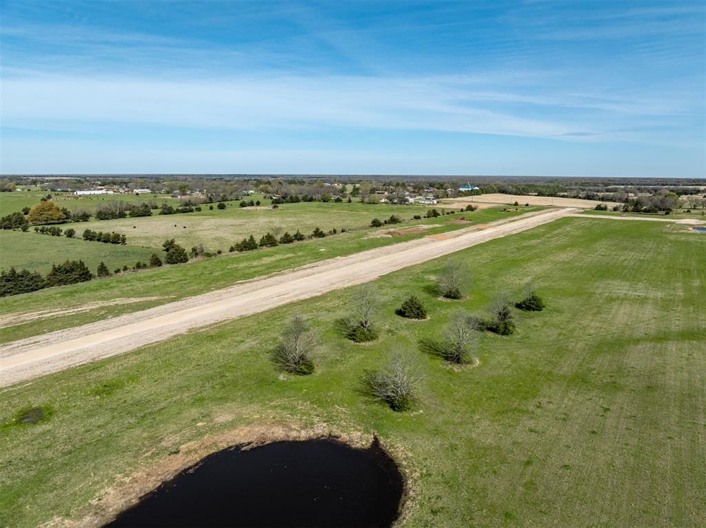 275 Private Road 33263 Property Photo 3