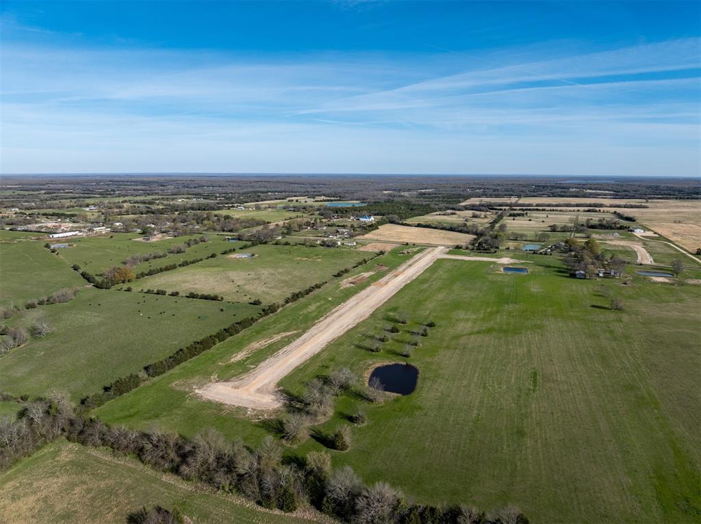 275 Private Road 33263 Property Photo 8