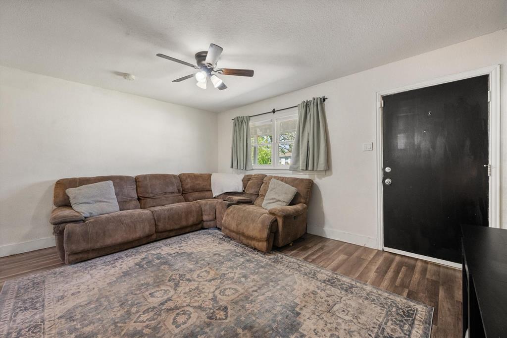 4036 Wiman Drive Property Photo 7