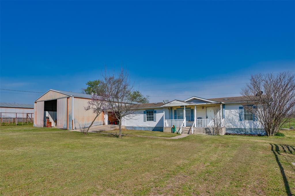 3511 S Interstate 35 Property Photo 23