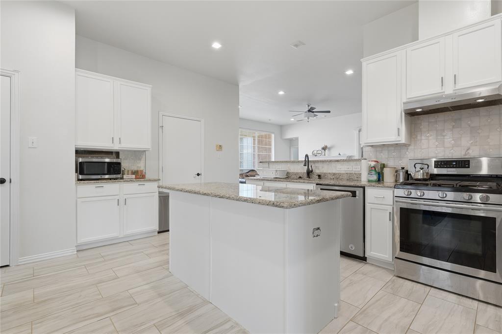 6809 Westover Property Photo 10