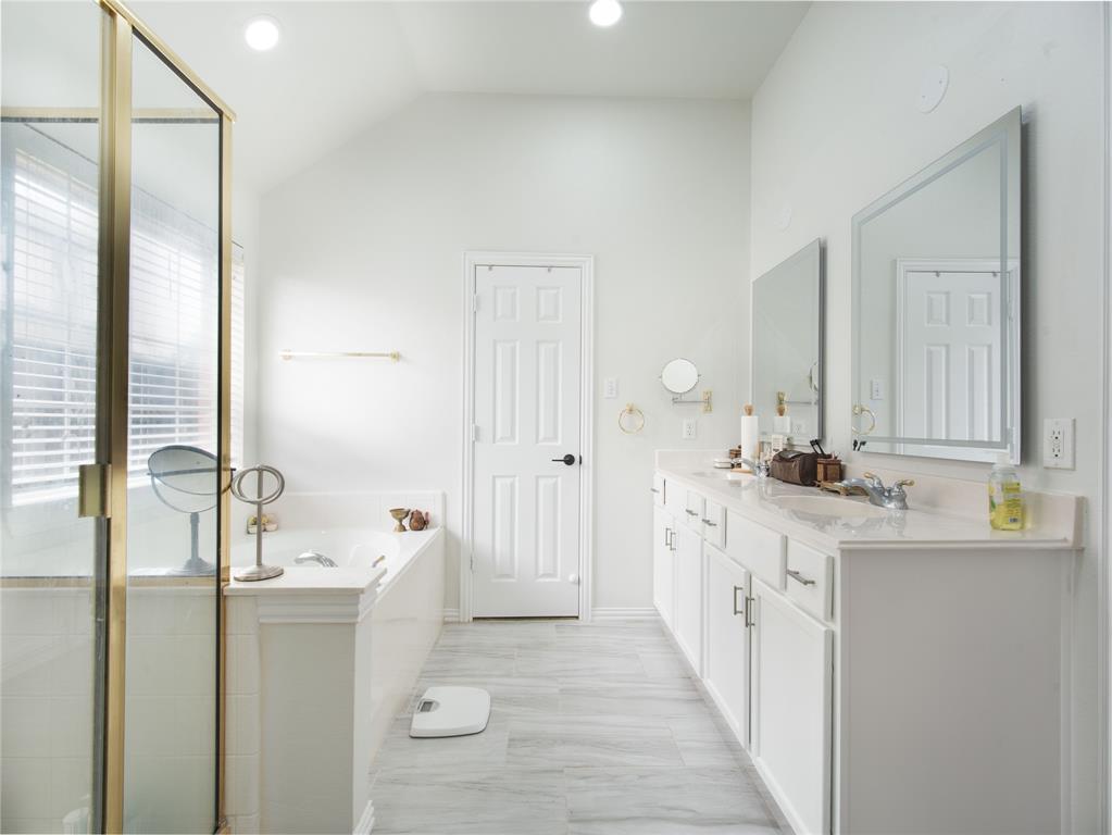 6809 Westover Property Photo 13
