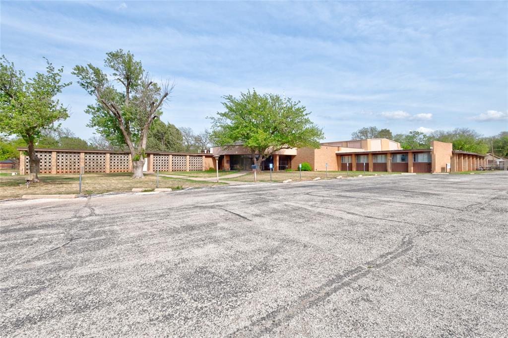 4515 S 14th Street Property Photo 4