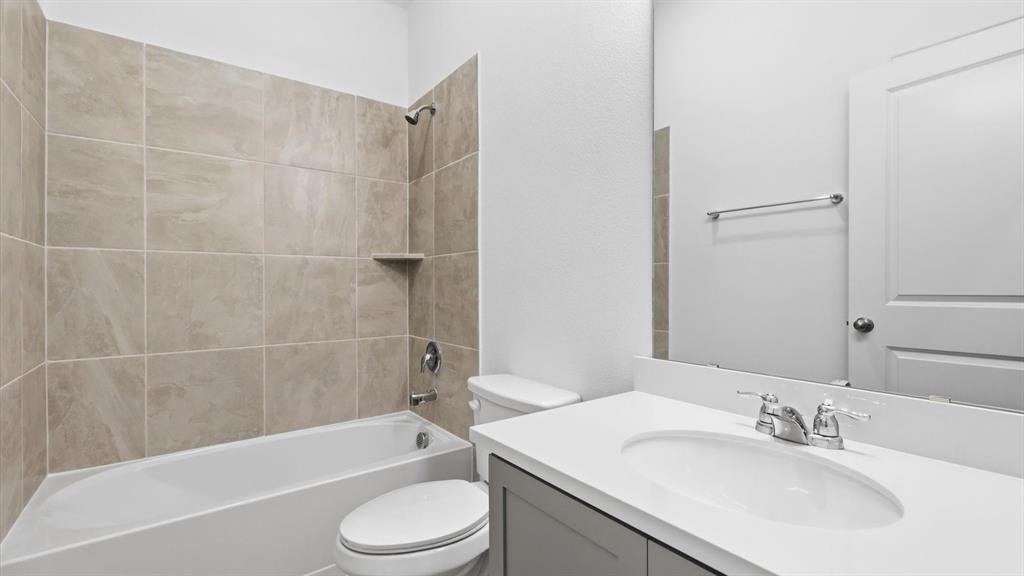 2529 Rivers West Road Property Photo 9