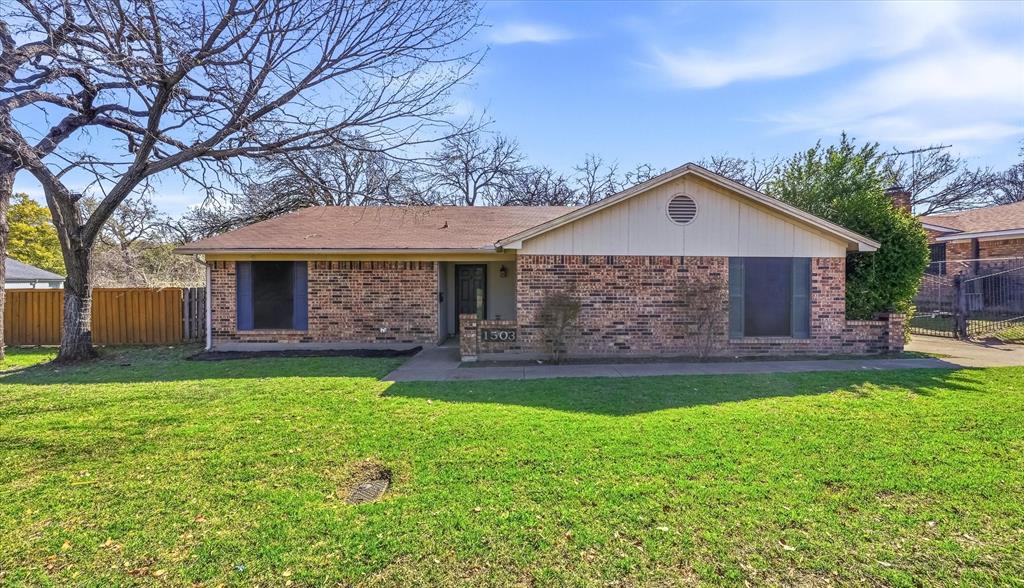 1503 N Fielder Road Property Photo 1