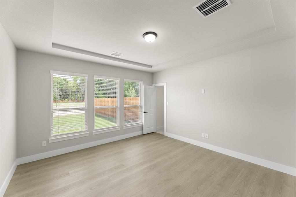 111 Broadmoor Lane Property Photo 13