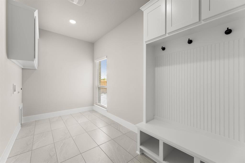 111 Broadmoor Lane Property Photo 21