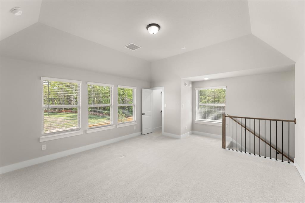 111 Broadmoor Lane Property Photo 22