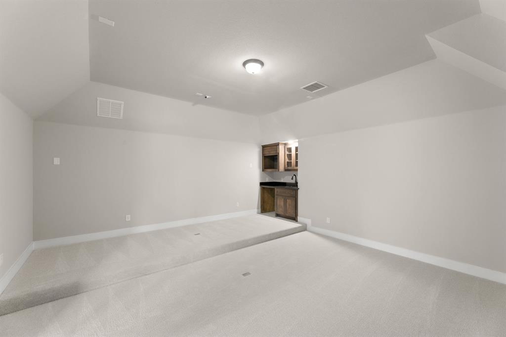111 Broadmoor Lane Property Photo 23