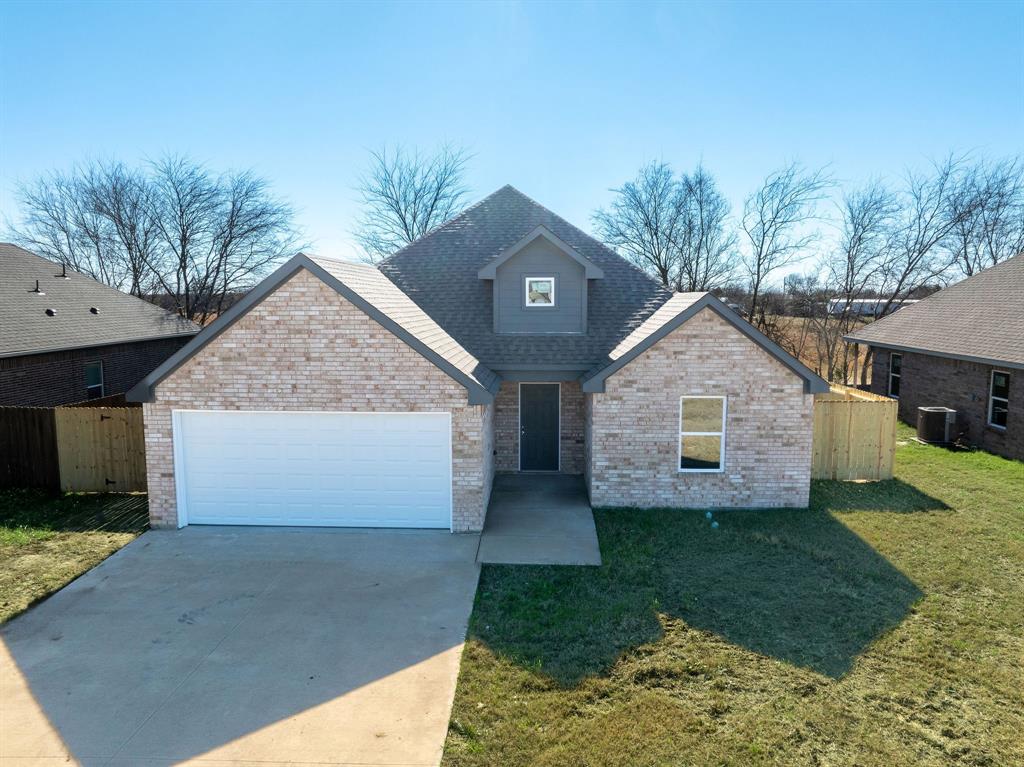 1032 Springview Lane Property Photo 1