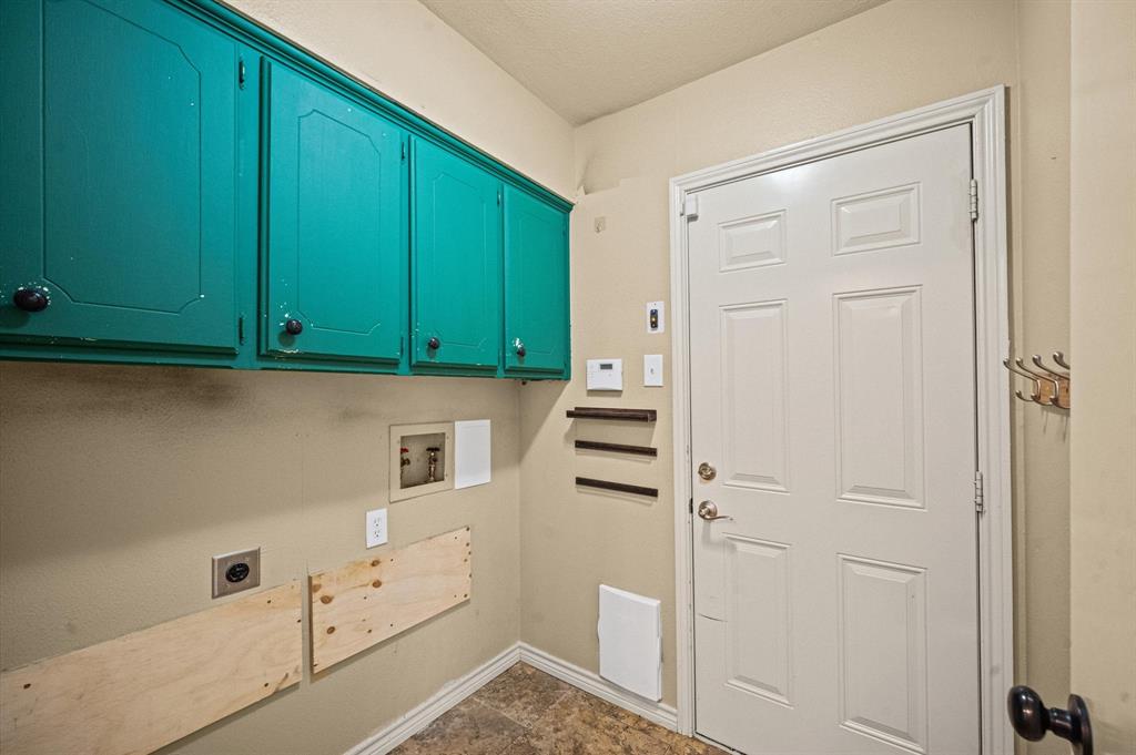 12316 Coolmeadow Lane Property Photo 14