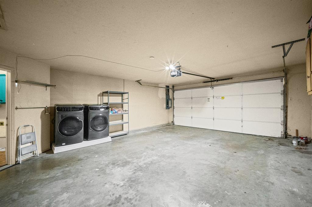 12316 Coolmeadow Lane Property Photo 15