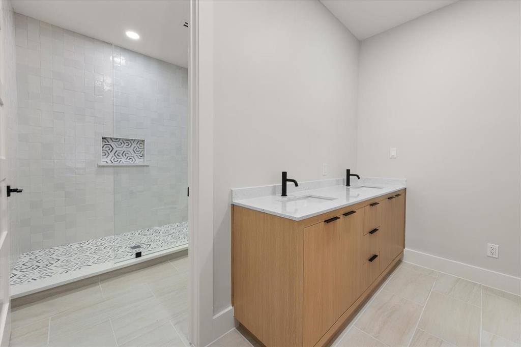 1532 Laguna Property Photo 35