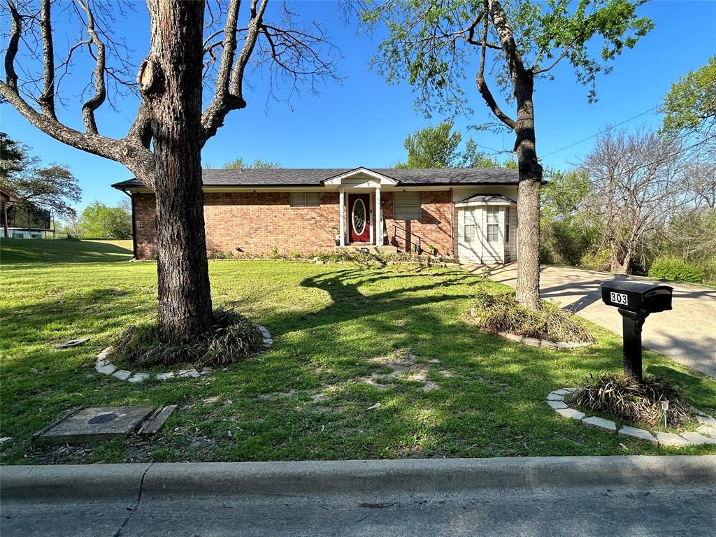 303 N Caesar Street Property Photo 1