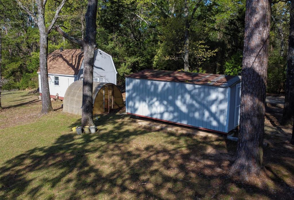 2781 Lake Breeze Drive Property Photo 5