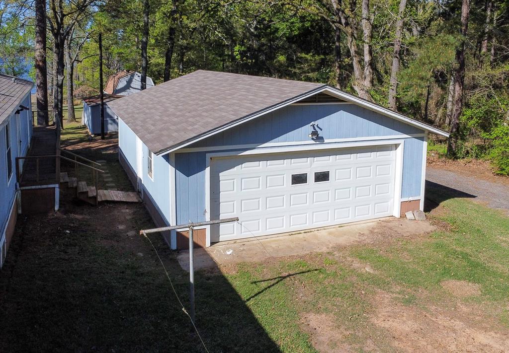 2781 Lake Breeze Drive Property Photo 7