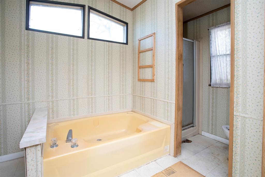 2781 Lake Breeze Drive Property Photo 36