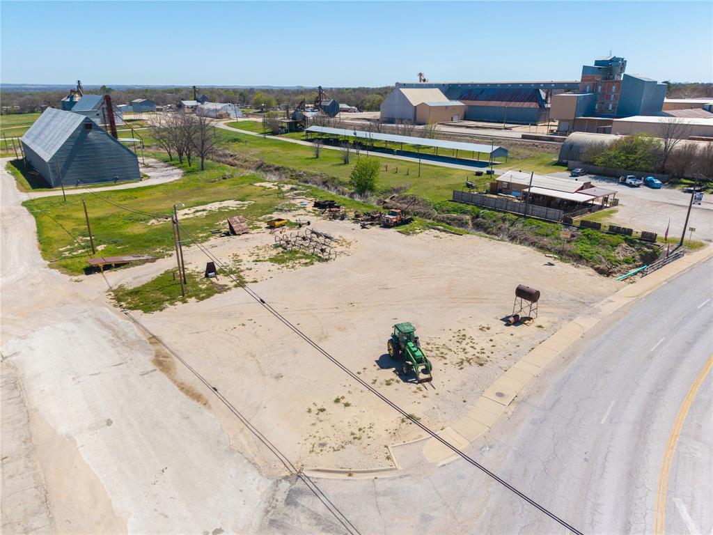 117 E. Bivar Property Photo 13
