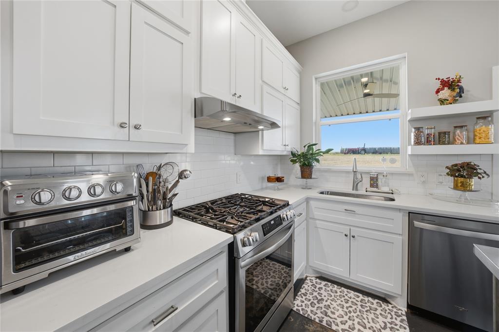 7335 Cr 4710 Property Photo 6