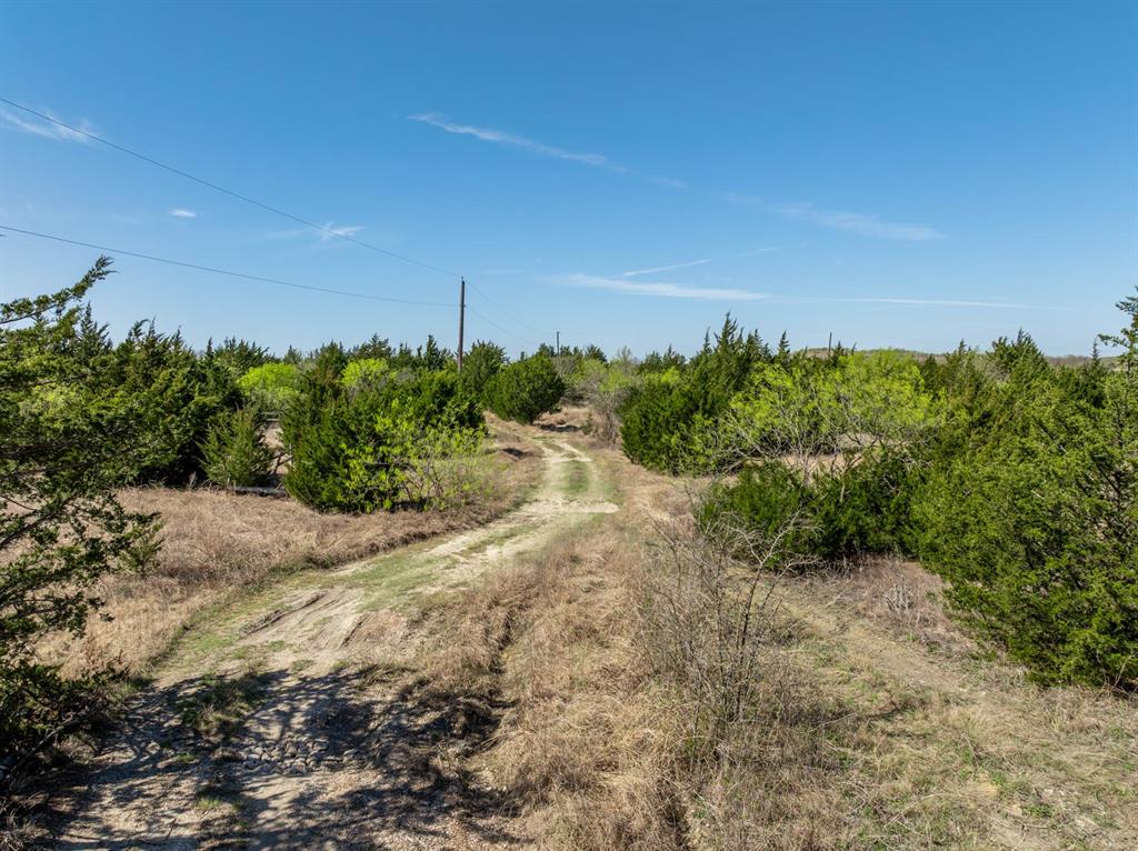843 Lake Ridge Road Property Photo 2