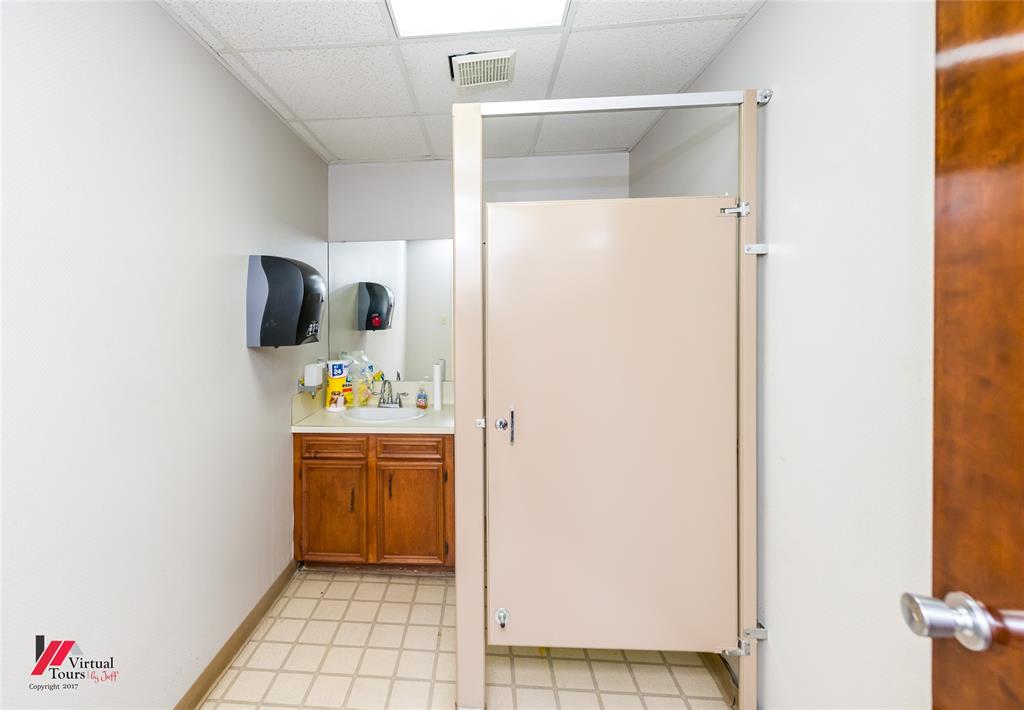 8808 Mcgoldrick Drive Property Photo 14
