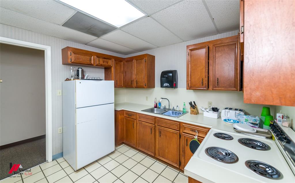 8808 Mcgoldrick Drive Property Photo 22