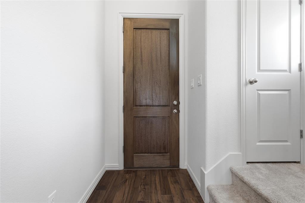 808 Antioch Drive Property Photo 3