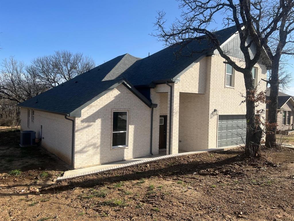 504 Bellaire Circle Property Photo 1