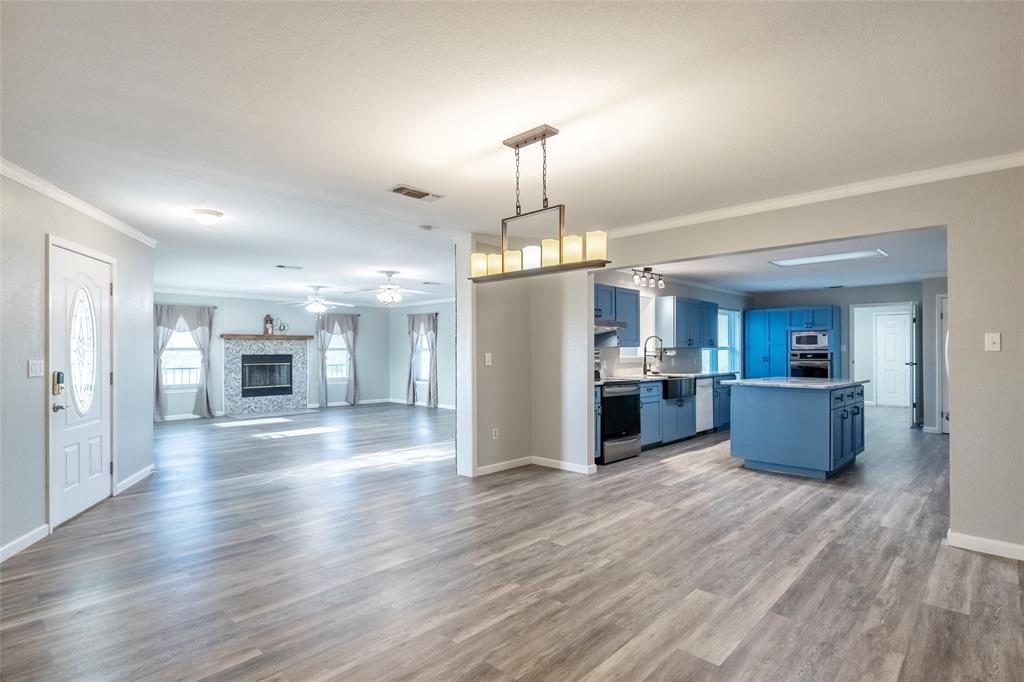 12831 Fm-880 Property Photo 13