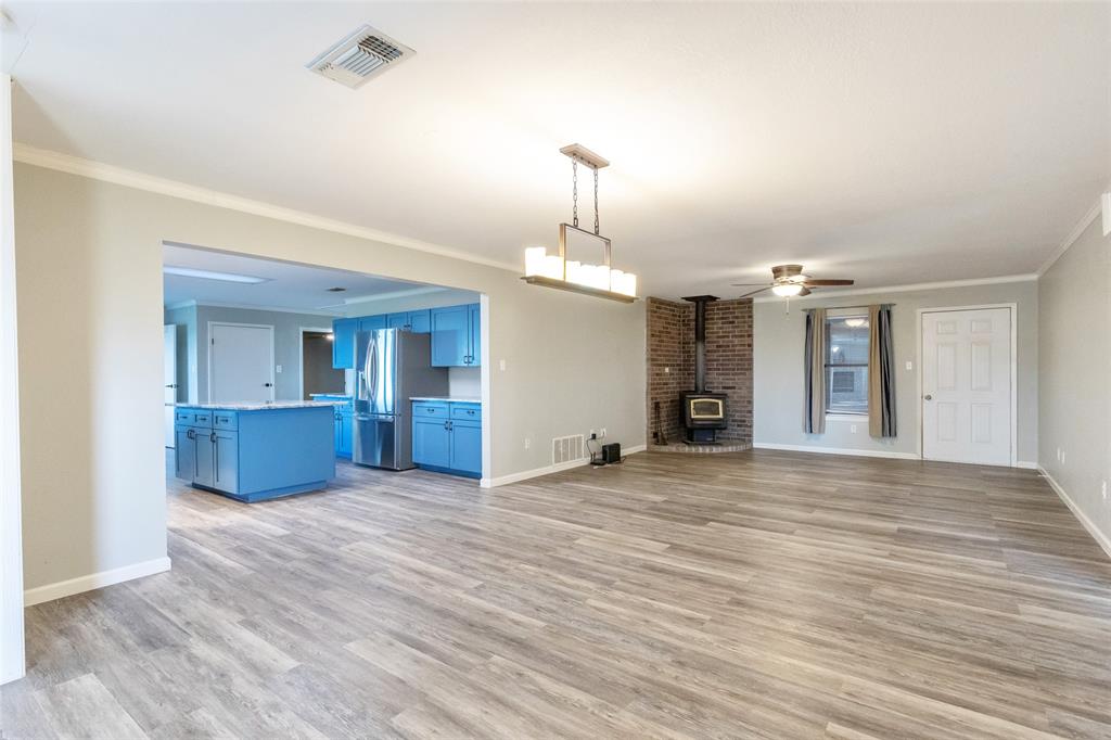 12831 Fm-880 Property Photo 15