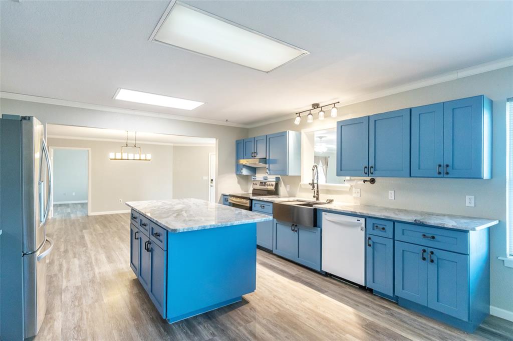 12831 Fm-880 Property Photo 17
