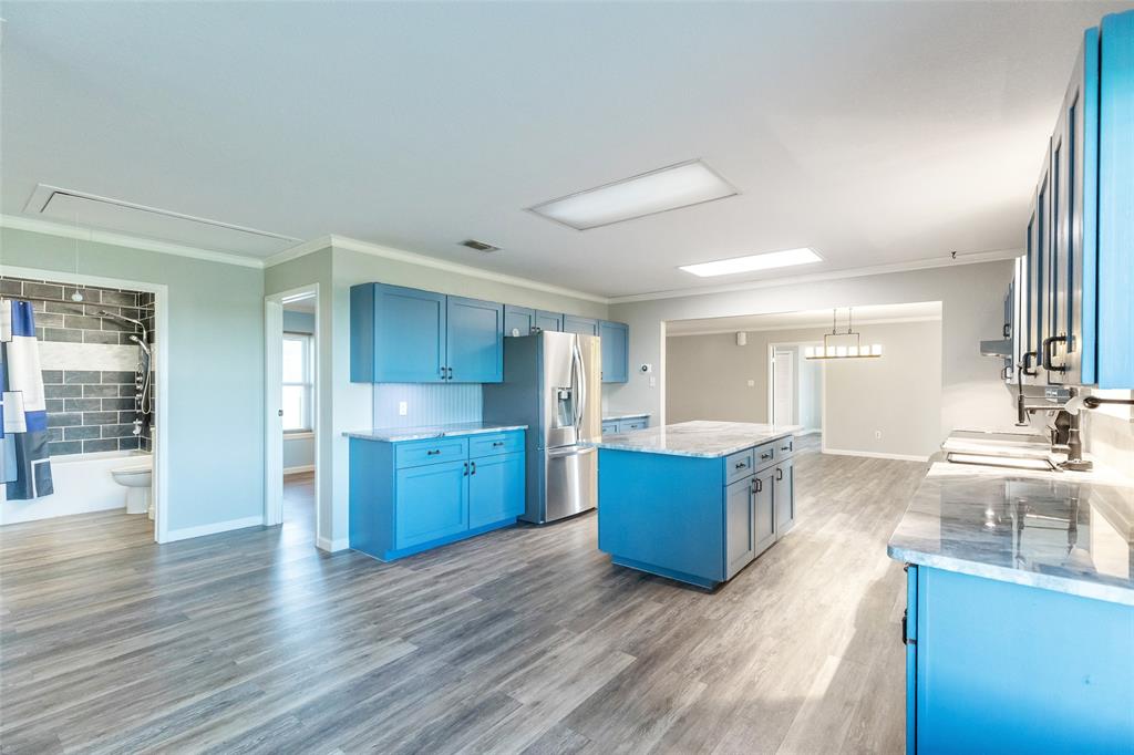 12831 Fm-880 Property Photo 18
