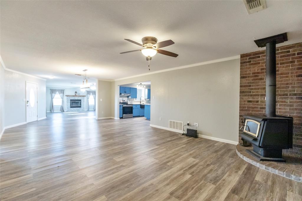 12831 Fm-880 Property Photo 21